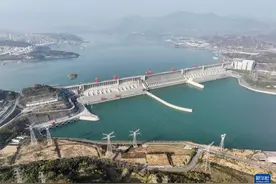 三峡电站累计发电量超1．7万亿千瓦时图片