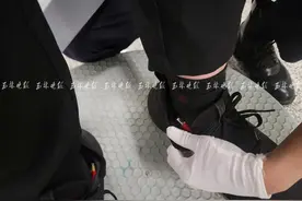 企图藏打火机搭乘飞机！男子被抓现行图片