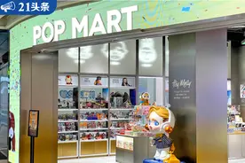 太火爆，全球年轻人为之疯狂！市值突破2000亿，股价大涨70%！泡泡玛特还能飙涨多久？图片