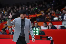 云雾渐散见坦途！2024的春夏秋冬，山东男篮走出低谷迎来新生图片