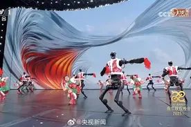 扭秧歌转手绢，亮相春晚的人形机器人藏着这家粤企技术图片