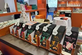 进博in青浦｜分享甜蜜时刻！比利时巧克力展台前人头攒动！图片