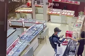 新华调查｜仅125秒银行卡就被复制了——揭秘新型信用卡盗刷案图片