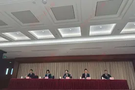 国家能源局答每经问：非自然人投资开发建设的分布式光伏发电项目，不得以自然人名义备案图片