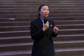 快来尼山圣境大学堂 夫子和七十二贤在讲千年之义图片