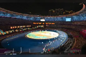 冲刺“2万亿”，杭州武汉谁将率先撞线？|新京智库图片