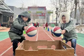 拍球、跳绳……这些趣玩运动，让孩子乐享童年图片