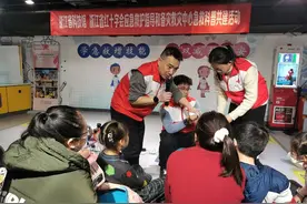 他105次跑赢120 杭州市民沈俊入选全国最美救护员图片
