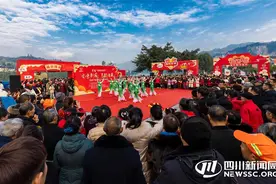 传承百年 乐山非遗豆花“点”出幸福年味图片