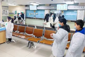让“视”界更“睛”彩，区中医医院开展“小小眼科医生”体验活动图片