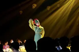 【福利时间】开心麻花舞台剧《开心聊斋•三生沉浸版》中秋南京开演！图片