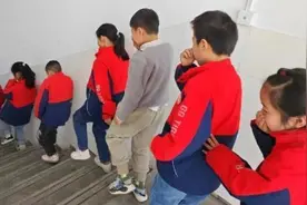 金寨县白塔畈实验学校：开展消防应急演练 筑牢校园安全防线图片