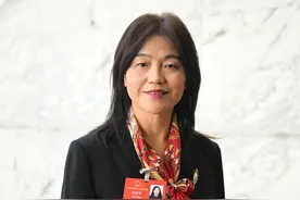 高校用AI，边界在哪里？全国人大代表尚丽平建议编制《人工智能教育应用白皮书》｜两会你我他图片