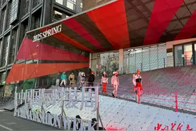 2025中国国际时装周（春季）启动 多元时尚元素汇聚京城图片