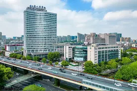 19岁女孩确诊癌症！“不痛也不痒”……洗澡时这个细节很重要图片