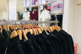频上热搜 优衣库的生意还好做吗图片