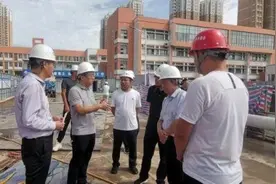 陈仓区副区长齐晓辉到茗苑小学检查教育项目进展情况图片