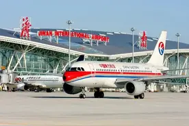 2024年跨境旅游真火，济南机场出入境旅客同比增长2.2倍图片