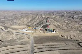 发现大油田！超亿吨级！图片