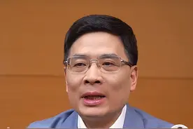 海尔周云杰第一条抖音来了，评论区成员工“许愿池”图片