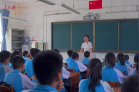 双目失明后，她变身“六边形战士”图片