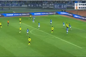 让2追3！沧州雄狮主场3粒世界波3:2逆转青岛西海岸，延续黑马本色！图片