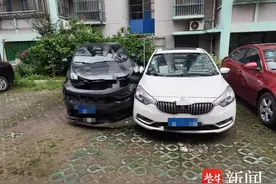 新手司机倒车不熟练，多打一把方向后果很严重——图片