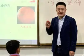 守住乡村教育“魂魄” 的人——记“中国好校长”、霍邱县陈郢学校校长余同明图片