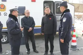 区委副书记、区长付强督导检查春运安全保障工作图片