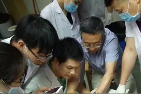 中医教研30年，在网上拥有超50万名“云”学生是什么体验？图片