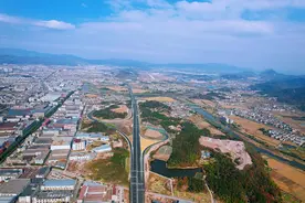 义东高速全线通车图片
