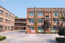 灞桥区老洞小学：春景熙熙·校园风景独好图片