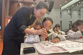 党建引领翰墨飘香 江夏区教科院开展“党建+书法”活动图片