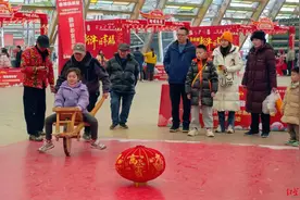 玩游戏、看表演，油菜花田里吃火锅! 这个春节，新津天府农博岛耍事多→图片