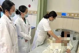 宁波一孕妈跟着小红书学做分娩操 结果引发大出血图片