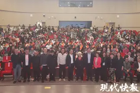 2024中国电影表演艺术周在南京开幕，96岁田华谈获颁“人民艺术家”的感受图片