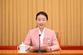 全国人大代表王红梅建议：知识产权司法保障与商业秘密立法双轮驱动，推进零碳教育进校园图片