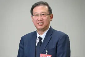 专访全国政协委员明炬：重庆助力年轻科创团队开拓创新｜新一轮科技浪潮·十城对话图片