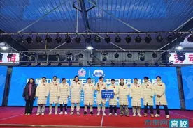 上海电力大学斩获首届中国大学生五人制手球锦标赛冠军图片