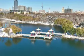 美丽的南湖公园图片