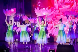 河口区六合街道：“花式”迎新春 处处年味浓图片