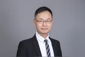 怎样“深化资本市场投融资综合改革”？丨2025年经济工作·要点前瞻图片