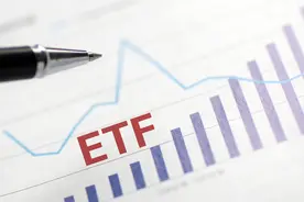 跨境ETF溢价引关注，多只基金停牌图片