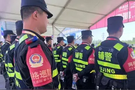 新青年·把爱留在德州｜硬核保障 实力担当 德州天衢新区警方倾力护航新青年音乐节图片