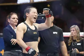 像水一样包裹对手！张伟丽击败莱莫斯，卫冕UFC草量级金腰带图片
