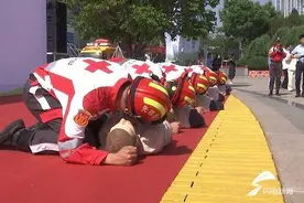 潍坊：“体验+展示”普及科学应急避险知识 先进救援装备展示防灾减灾“硬核”实力图片