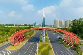南京多条道路将临时交通管控图片