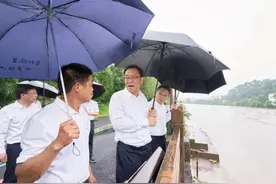 朱重烈在兰溪浦江检查督导防汛工作并调研：党建统领 群防群治 压实责任 确保江河水库安澜人民群众安全图片
