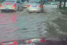 2024防汛火线丨长沙多处路段积水交通管制，恶劣天气尽量避免驾车出行图片