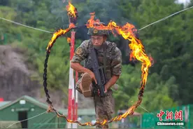 重庆武警：野外驻训砺精兵图片